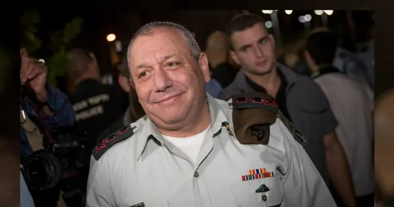 استطلاع للقناة 12 العبرية: آيزنكوت يتفوق على نتنياهو