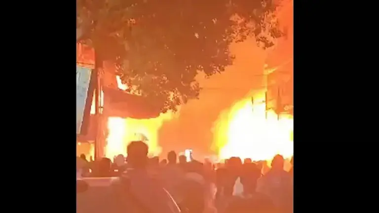 انفجار أسطوانة بوتاجاز داخل مطعم في حدائق القبة بالقاهرة- فيديو وصور