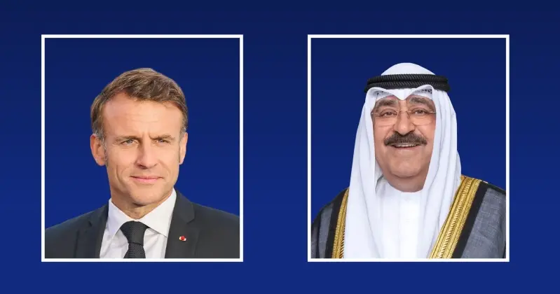 سمو الأمير والرئيس الفرنسي يحضران التوقيع على اتفاقيات بين دولة الكويت والجمهورية الفرنسية