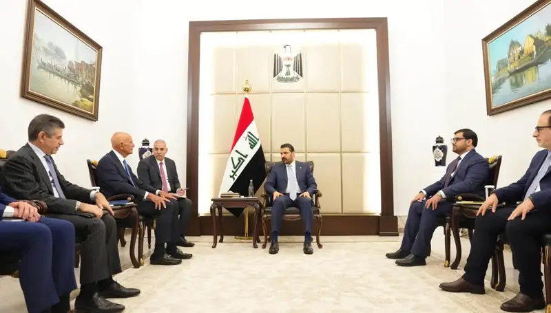 أسرار زيارة توم براك إلى بغداد... ماذا لو انتهت مهلة السلاح بلا نتيجة؟