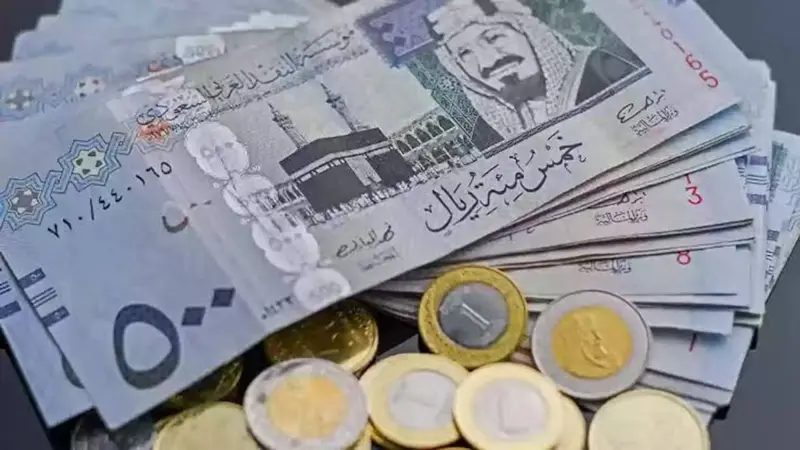 أسعار العملات الأجنبية مقابل الريال السعودي اليوم.. استقرار الدولار واليورو