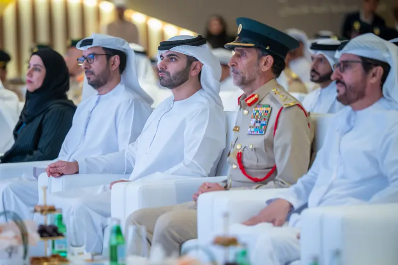 منصور بن محمد يشهد فعاليات "ملتقى الأمين 2026".. تحت شعار "الأسرة.. خط الدفاع الأول في الأمن المجتمعي"