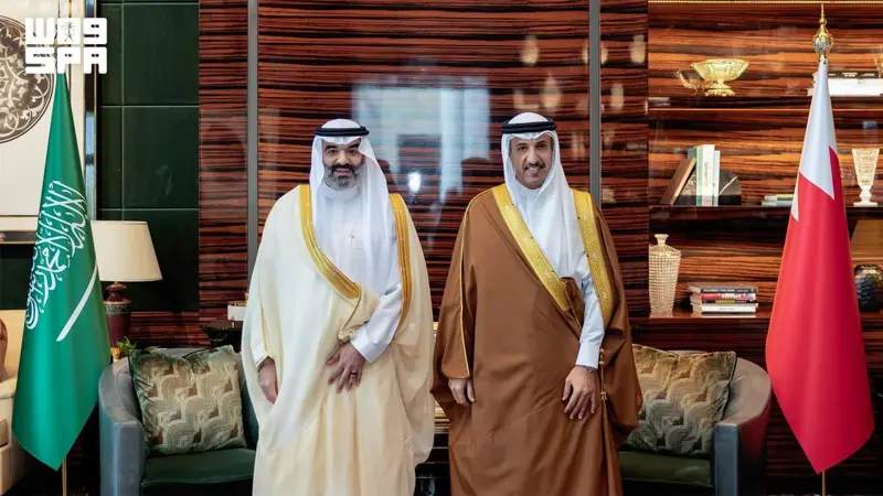 وزير الاتصالات يبحث مع نظرائه في البحرين والكويت وقطر تعزيز الشراكات التقنية
