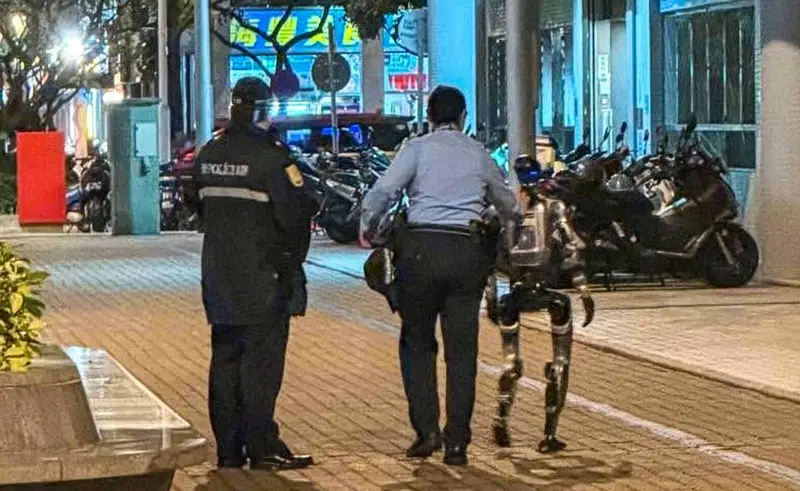 اعتقال روبوت بتهمة التحرش بقاصر