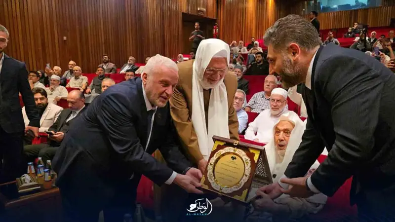“الثقافة” تكرّم د.محمد مطيع الحافظ.. مفتي سوريا: استنفر وقته وجهده لخدمة دمشق