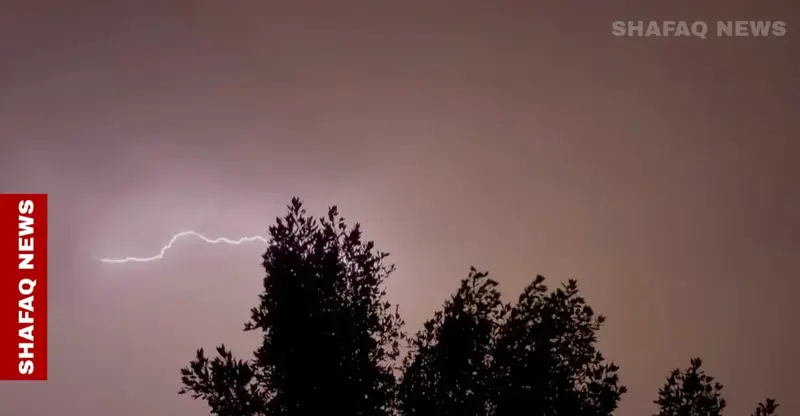شفق نيوز..احذروا الصواعق.. أمطار ليل الأربعاء والخميس في العراق