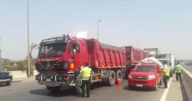 انتشار الحملات المرورية لرصد المخالفات بمحاور القاهرة والجيزة