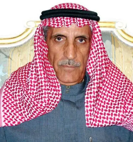 الموت يغيب عمران العمران.. أول رئيس تحرير لصحيفة الرياض