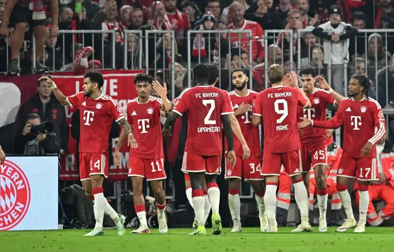بايرن ميونيخ جاهز لمواجهة آرسنال رغم مرض كومباني