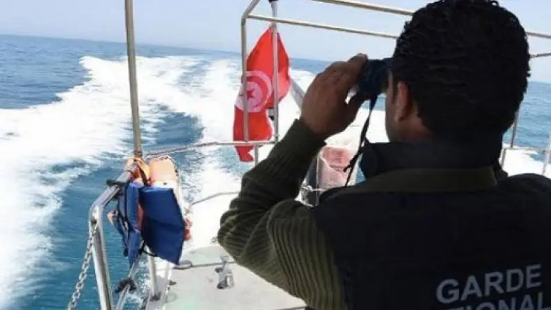 بينهم اطفال ونساء ورضع.. إحباط عملية "حرقة" بمنطقة بوفيشة