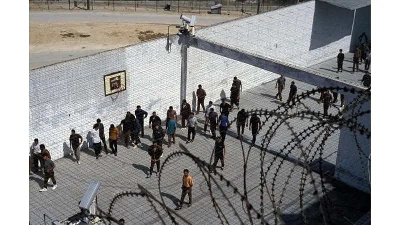 9400 أسير فلسطيني في سجون الاحتلال يعانون التعذيب والإهمال الطبي
