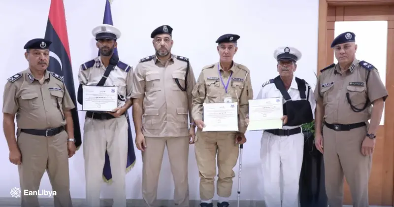 تقديرًا لعطائهم.. الداخلية تكرّم 3 من رجال الشرطة