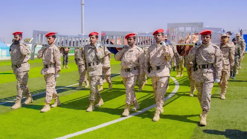 شبوة تشيّع 75 من منتسبي الأمن قُتلوا في هجوم حوثي على مركز تدريبي