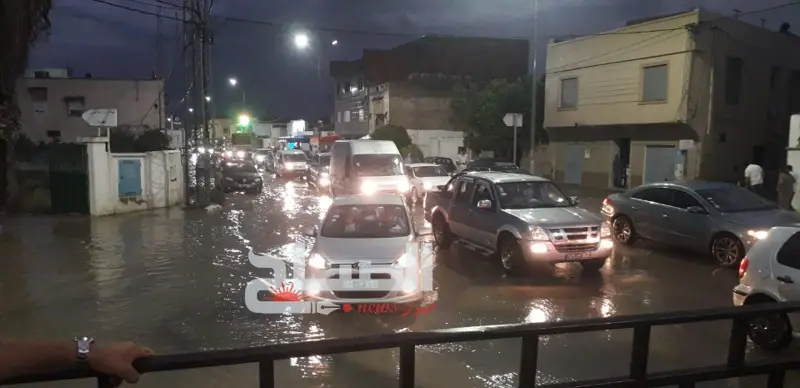 صور/طبربة-منوبة: مساء صعب بسبب قوة الامطار وكثرة الحفر وانسداد البالوعات