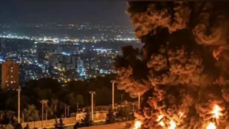 متحدث الحرس الثوري يرجح تعرض إيران لضربة جديدة قبل انتخابات التجديد النصفي الأمريكية