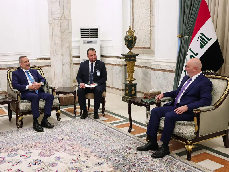 الرئيس العراقي ووزير الخارجية التركي يبحثان تطورات الأوضاع الإقليمية