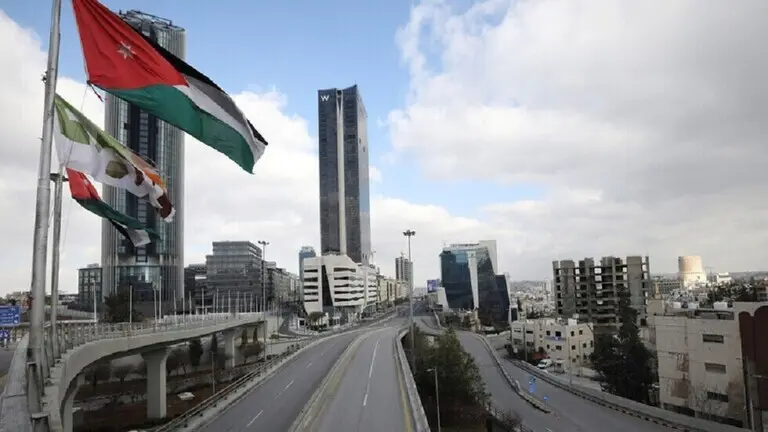 شفق نيوز..الأردن يحبط محاولة تسلل مجموعة مسلحة من سوريا تضم 14 شخصاً