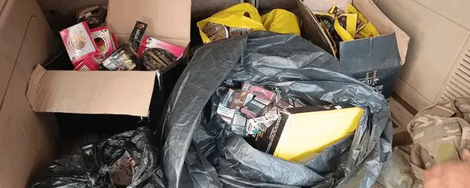 في الضاحية الجنوبية والبقاع والشوف... " الريجي" تضبط مصنوعات تبغية مهرّبة ومزوّرة