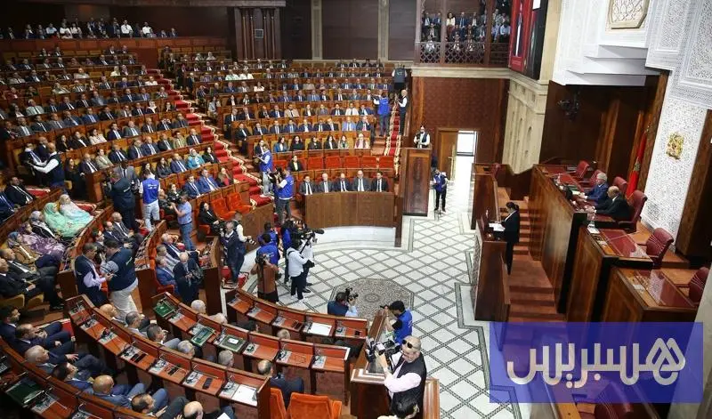 "البام" يطالب بإصلاحات لمحاربة الفساد.. والاستقلال يثمن إجراءات الدعم