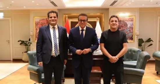 وزير الصحة يستقبل رئيس تحرير «بصراحة» والصحفي صاحب واقعة مستشفى 6 أكتوبر