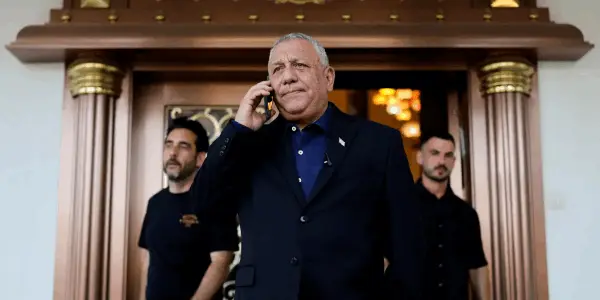 إيزنكوت يتحدى نتنياهو بتعهد تدمير الجناح العسكري لحماس خلال 18 شهراً