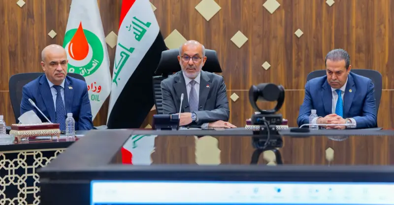 شفق نيوز..450 ألف برميل و500 "مقمق" غاز يومياً.. وزير النفط يعلن أهداف هيئة تشغيل حقول كركوك