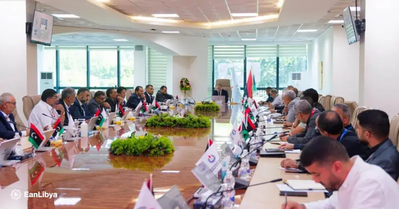 مؤسسة النفط تبحث إجراءات عاجلة لحماية العاملين بالمواقع النفطية