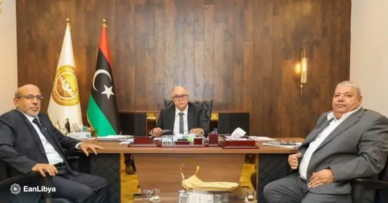 البريقة تبحث تداعيات تأخر شحنات الوقود مع مجلس النواب