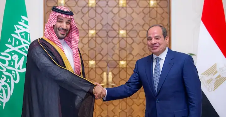 شفق نيوز..مصر تتحرك لدعم السعودية عسكرياً والبرلمان يؤجل القرار إلى الغد