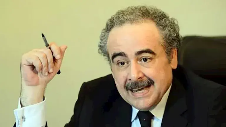 عضو لجنة الخمسين لمصراوي: نؤيد موقف الرئيس من احترام الدستور