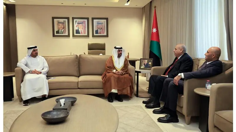 القاضي يلتقي السفير الإماراتي