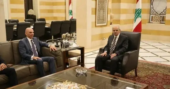 السفير تميم خلاف يلتقى رئيس مجلس الوزراء اللبنانى ويؤكد دعم مصر الكامل لبيروت