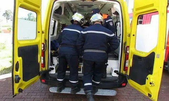 إصابة 37 طفلا في انقلاب حافلة بولاية الشلف