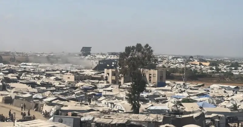إصابة مواطن وقصف.. جيش الاحتلال يواصل خرق اتفاق غزة