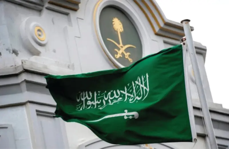 السفارة في فرنسا تؤكد على ضرورة الالتزام بحظر التجول بعدة مناطق - عاجل