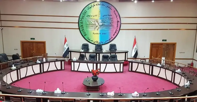 شفق نيوز..مخاوف "الفراغ سياسي".. مصدر: مجلس كركوك بلا جلسة يوم غد لحسم بديل المحافظ