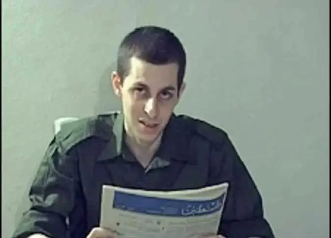 «زي النهارده».. إتمام صفقة تسليم جلعاد شاليط 18 أكتوبر 2011