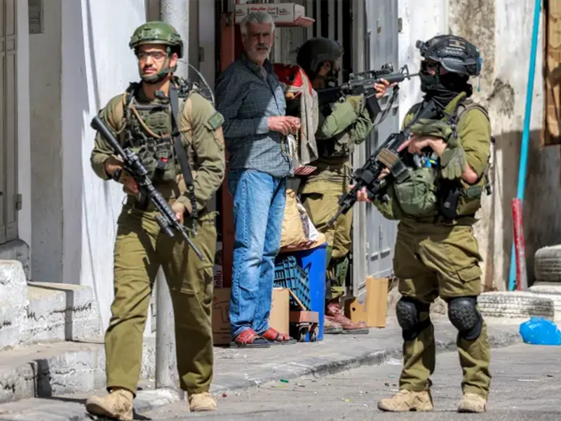 إصابة شاب فلسطيني برصاص الاحتلال في قريوت جنوب نابلس بالضفة الغربية