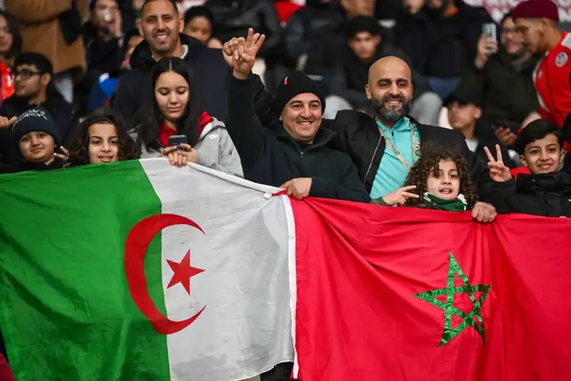 مخاوف من أزمة جديدة بعد توقيف الجزائر 61 مغربياً
