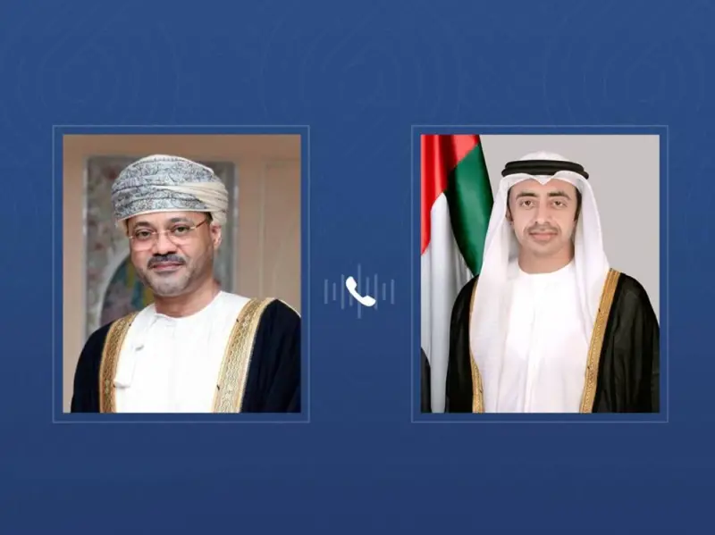 عبدالله بن زايد يبحث مع وزير خارجية سلطنة عمان هاتفياً التطورات الإقليمية