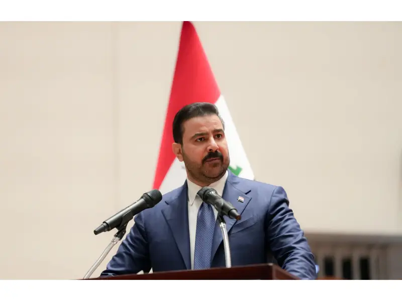 رئيس الوزراء العراقي يعلن اكتمال تشكيلته الوزارية بعد موافقة البرلمان