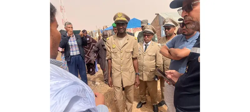 والي تيرس زمور يتفقد الأحياء المتضررة من الأمطار في ازويرات لليوم الثاني على التوالي - الوكالة الموريتانية للأنباء