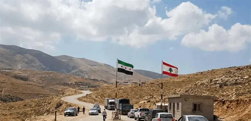 بالصور.. الجيش يضبط 200 كلغ من المواد المتفجرة معدّة للتهريب من سوريا إلى لبنان