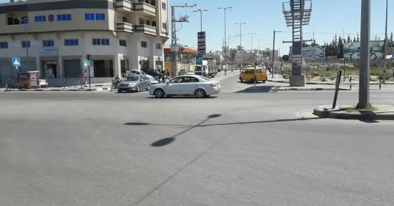 الاحتلال يوسع المنطقة الصفراء شرق مخيم المغازي وسط القطاع