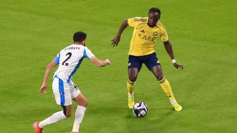 تشكيل النصر أمام نيوم في دوري روشن.. غياب كومان وسيماكان