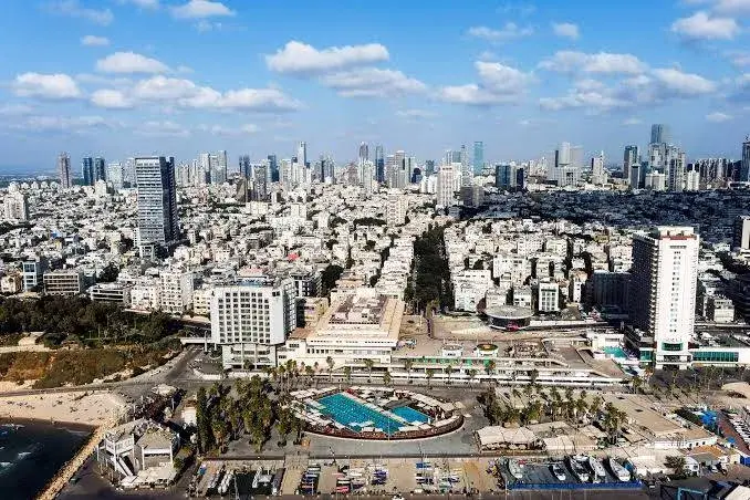 إسرائيل تسعى لزيادة أعداد المهاجرين من يهود فرنسا