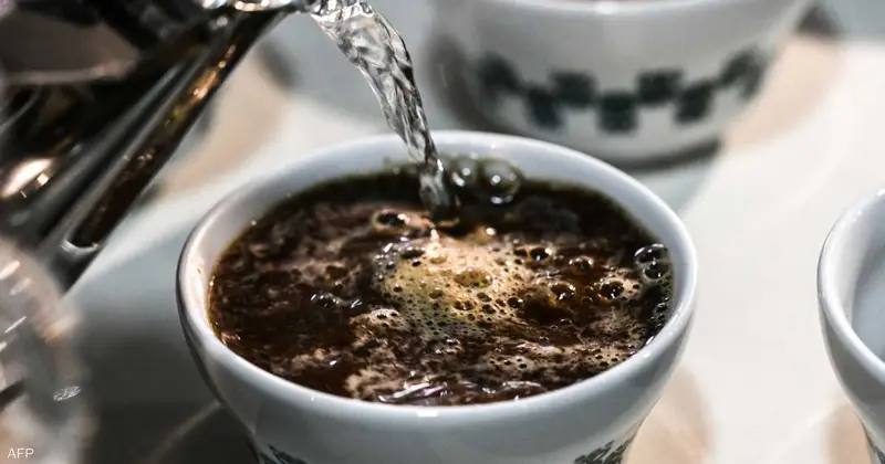 فنجان القهوة المعتاد.. متى يتحول إلى مشكلة صحية؟