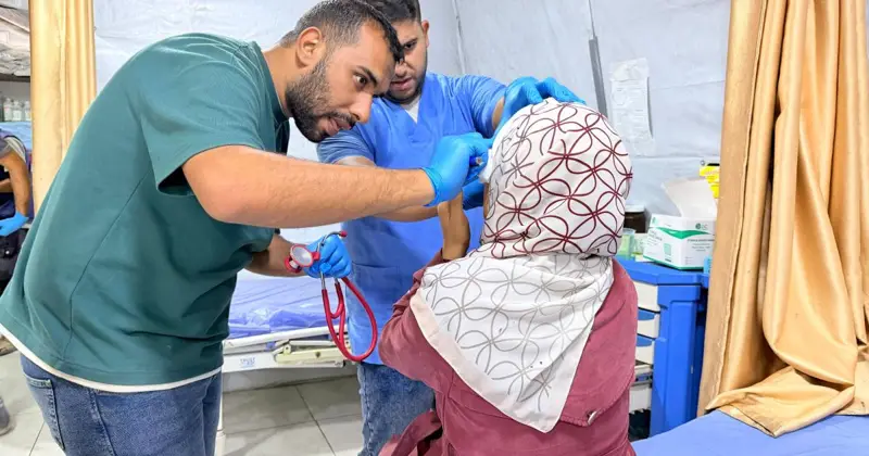 شهيدة في خانيونس وإصابة خطيرة وسط غزة إثر قصف إسرائيلي