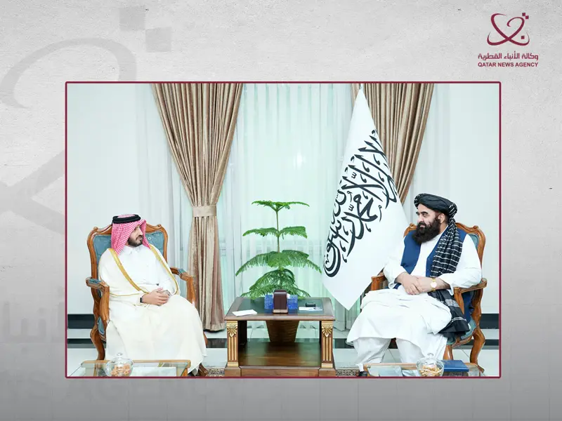 وزير الخارجية في حكومة تصريف الأعمال في أفغانستان يجتمع مع سفير قطر