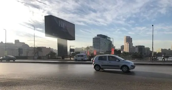 النشرة المرورية.. سيولة في شوارع القاهرة والجيزة وانتشار مكثف لرجال المرور